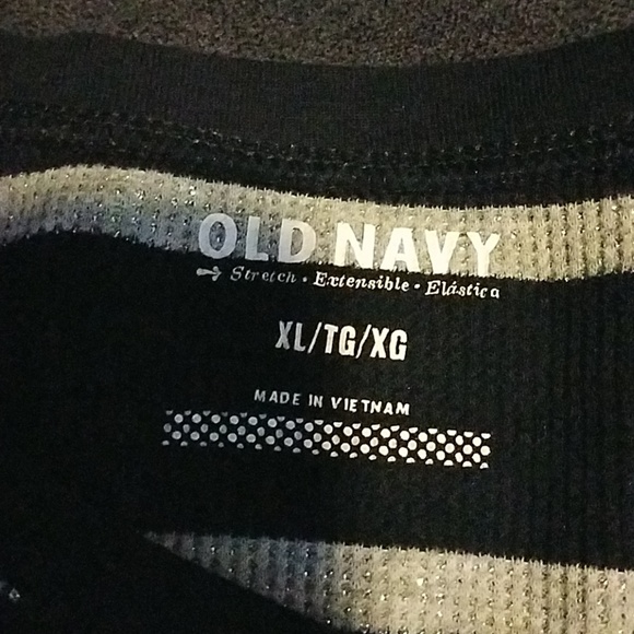 Old Navy Long Sleeve - Picture 2 of 4